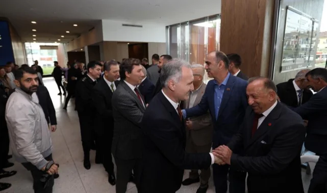 Bursa İnegöl protokolü bayramlaştı