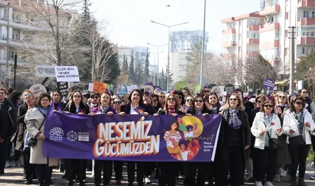 Bursa Nilüferli kadınlar, 8 Mart'ta adalet ve eşitlik için yürüdü