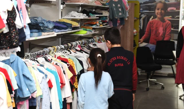 Bursa Osmangazi'nin 'Sevgi Mağazası'ndan bayramlık sevinç