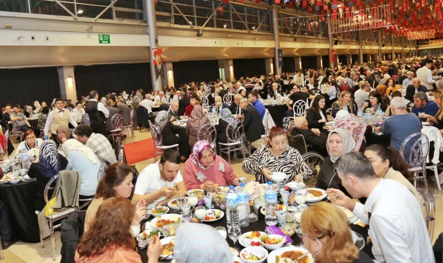 Bursa'da Başkan Bozbey şehit aileleri ve gazileri ağırladı