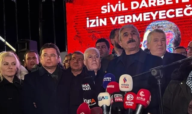 Bursa'da İmamoğlu için protestolar devam ediyor