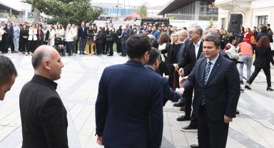 Bursa'da Osmangazi ailesi bayramlaştı