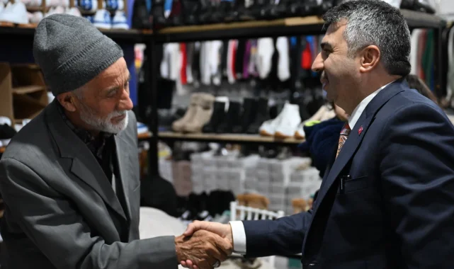 Bursa'da Yıldırım Belediyesi 10 bin ilçe sakinine bayramlık hediye etti