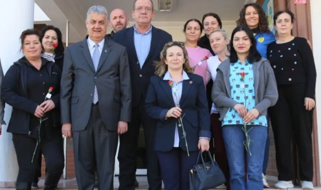 Edremit'te 8 Mart coşkusu