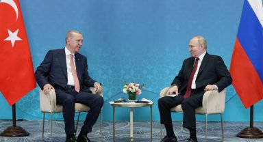 Erdoğan Putin'le 'Suriye'de istikrarı' görüştü