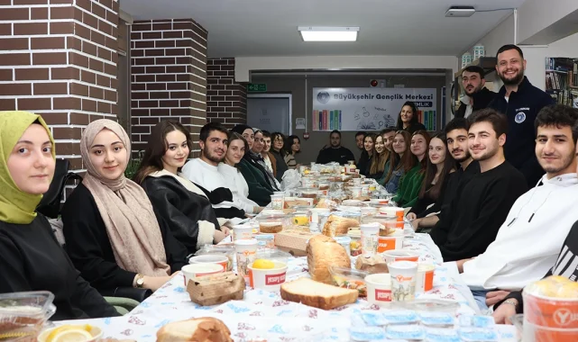 Genç fikirler buluşması Gemlik'te gerçekleşti