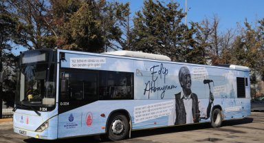 İETT'den Edip Akbayram'a vefa otobüsü