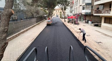 İzmir Bornova'da gözde sokağa bayramlık asfalt