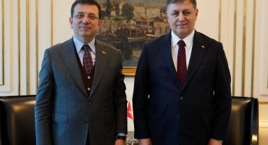 İzmir ve İstanbul'dan tarihi iş birliği... İzmir'deki riskli yapılar yenilenecek