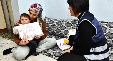 İzmir'de 0-3 yaş dönemi ilk diplomalarını aldı
