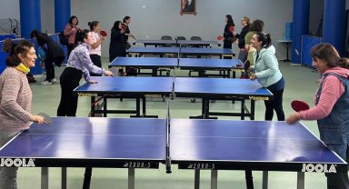İzmir'de kadınlar sporda da her yerde