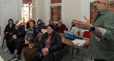 İzmirli anneler madde bağımlılığına karşı bilinçleniyor