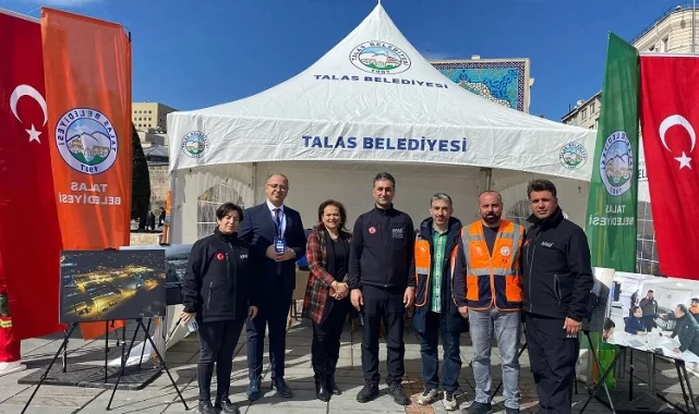 Kayseri Talas deprem stantı açtı
