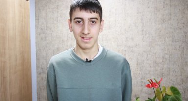 Kocaeli'de özel birey Ahmet, Adalet Bakanlığı'nda memur oldu