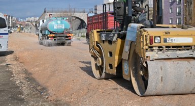 Manisa Büyükşehir Cider Yolu'nda asfalt öncesi çalışmalara başladı