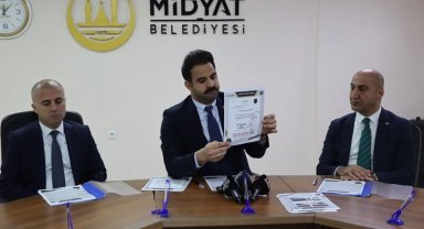 Mardin Midyat'ta kaçak otele yıkım kararı!