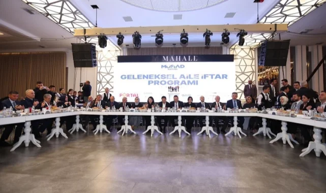 Memduh Büyükkılılç'tan 'sevgi' buluşması