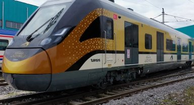 Milli Banliyö Treni'nde ilk set tamam... İlk set Sakarya'dan Gaziantep'e gidiyor