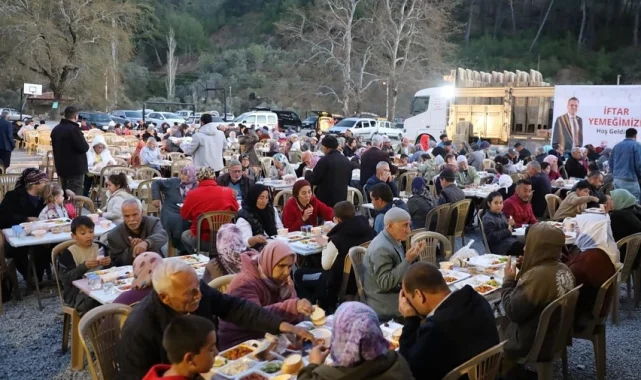 Muğla Dalaman'da binlerce kişi iftar sofrasında buluştu