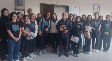 Yaşar Kemal'in 'Binboğalar Efsanesi' Adana'da anlatıldı