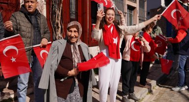 Ayvalık, Ata'sının izinde buluştu