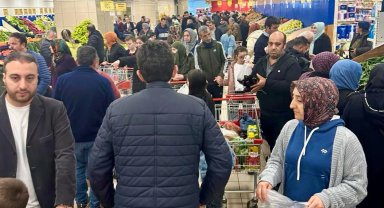 Bakan Bolat: Ticaret ve milli ekonomi kazandı