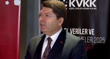Bakan Tunç'tan 'çıplak arama' iddialarına yanıt