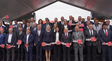 Başkan Gencan Akın, Türkiye Belediyeler Birliği hizmet aracı teslim töreni'ne katıldı