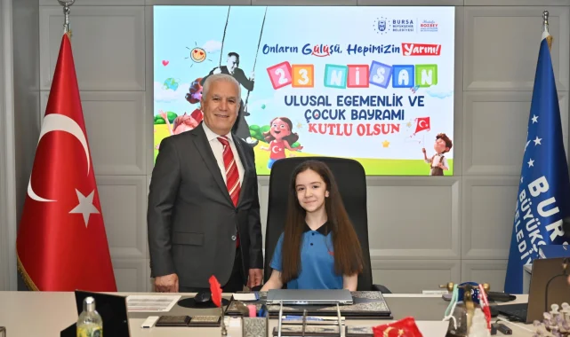 Başkan Mustafa Bozbey, koltuğunu geleceğin başkanlarına devretti