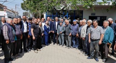 Başkan Tugay Menderes'in köylerinde üreticilerle buluştu
