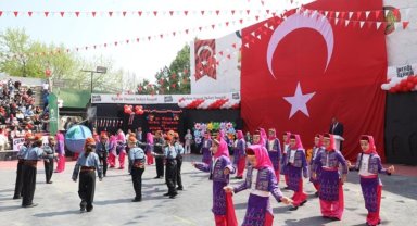 Bursa İnegöl'de dolu dolu 23 Nisan