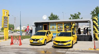 Bursa Nilüfer Üçevler'e modern taksi durağı