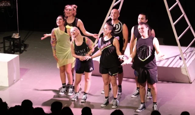 Bursa Tiyatro Festivali'ne görkemli final