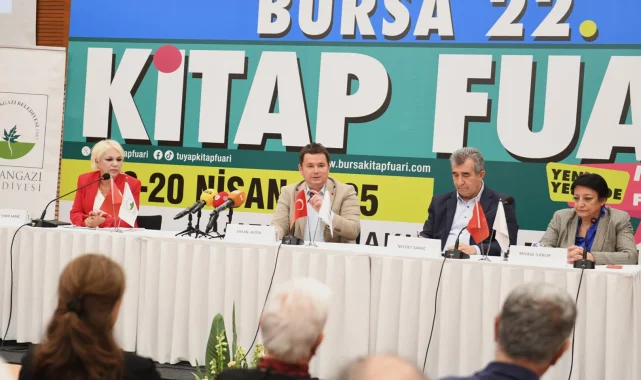 Bursa'da Başkan Erkan Aydın yazarlarla söyleşide buluştu