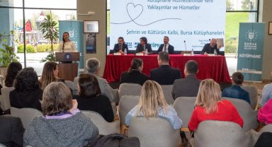 Bursa'da kütüphaneler ve kent arşivleri konuşuldu