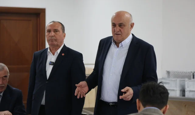 Çumra'da 1 Mayıs öncesi emekçiler buluştu