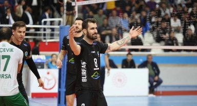 Gökhan Gökgöz yeniden Bursa Büyükşehir Belediyespor'da