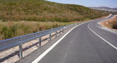 Hereke-Çerkeşli yoluna 3 km'lik otokorkuluk
