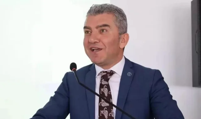 Hürriyetçi Eğitim Sen'den 68 bin öğretmen ataması çağrısı