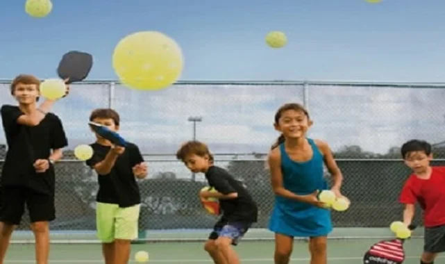 İzmir Bostanlıspor'da Pickleball heyecanı