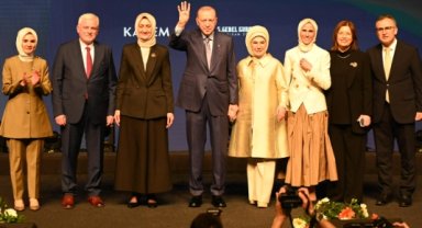 KADEM'de bayrak değişimi