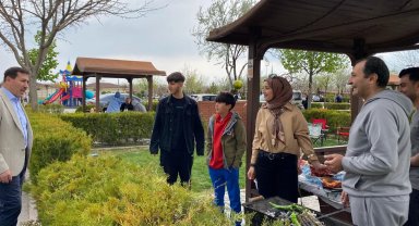 Kılca, piknik ve hobi bahçelerinde vatandaşlarla bir araya geldi