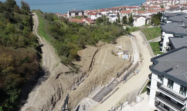 Kocaeli Gölcük Kurban Deresi'nde taşkın riskine son