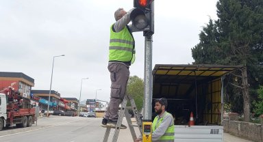 Kocaeli'de trafik ışıkları bakıma alındı