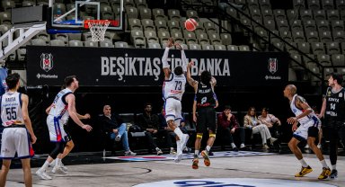 Konya Büyükşehir Belediyespor Play-Off Çeyrek Final Serisinde ilk maçı kazandı