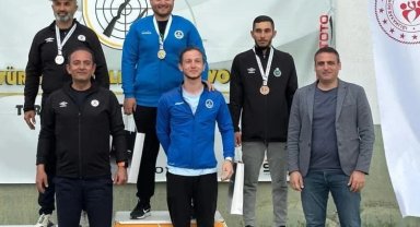 Konya Karatay Belediyespor'un sporcuları Türkiye'nin zirvesinde