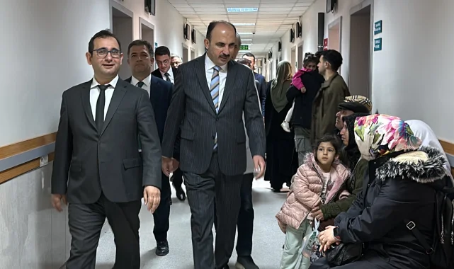 Konya'da Başkan Altay hastaları ziyaret etti