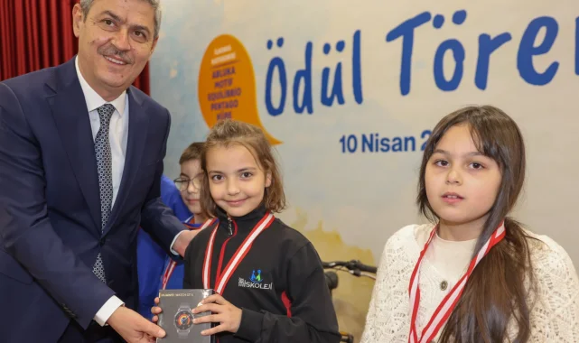 Konya'da zeka oyunları yarışması'nda ödül heyecanı yaşandı