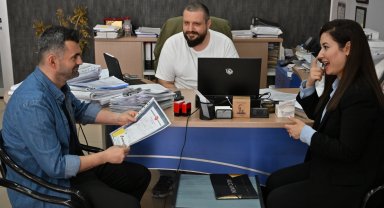 Manisa Büyükşehir'den işitme engellilere destek