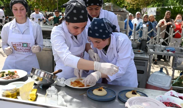Manisa'da liseler arası yemek yarışması heyecanı